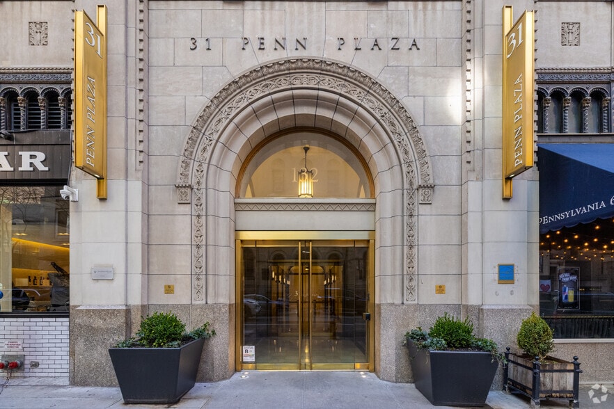Primary Photo Of 132 W 31st St, New York Office For Lease