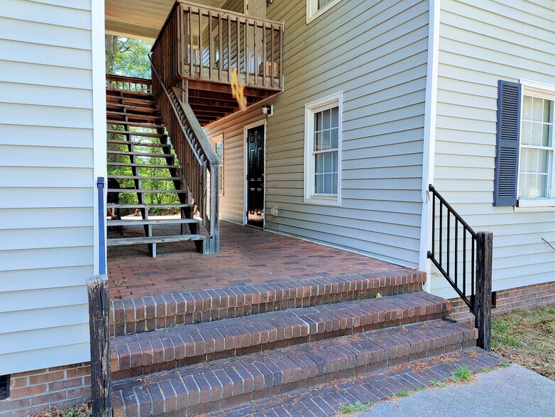 More Photos Of 1112 Clark St, Rocky Mount Multifamily For Sale