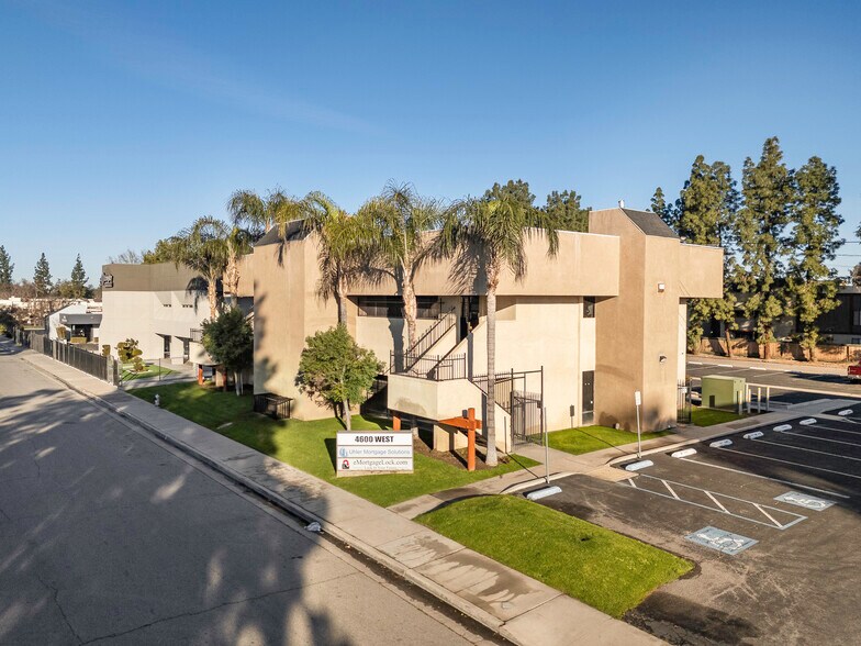 More Photos Of 4600 W American Ave, Bakersfield Office For Sale
