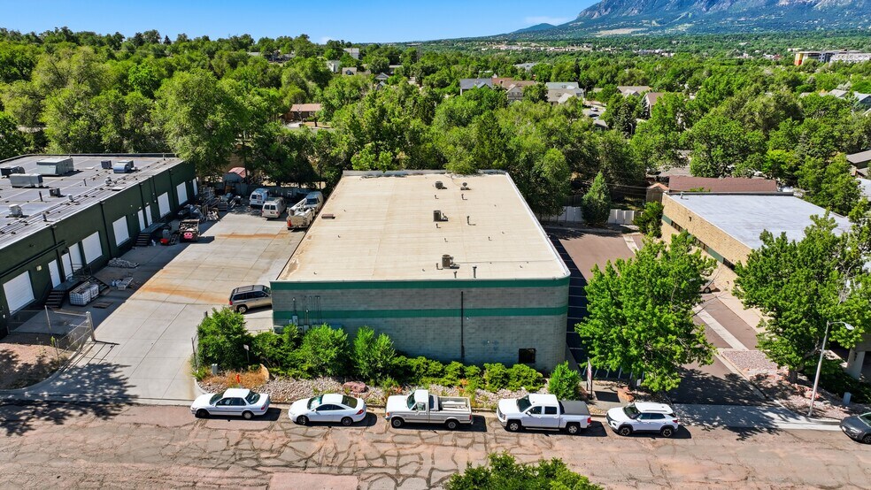 More Photos Of 535 E Cimarron St, Colorado Springs Warehouse For Sale