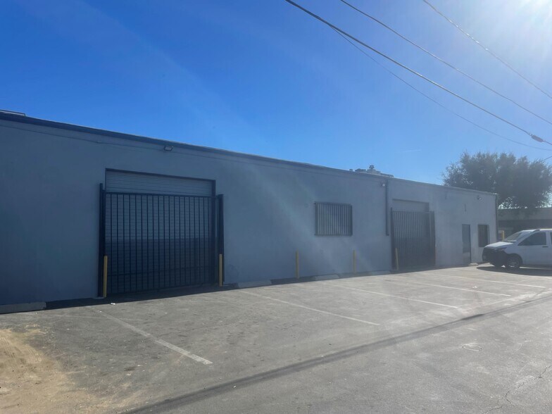 More Photos Of 9617 Alpaca St, South El Monte Warehouse For Lease