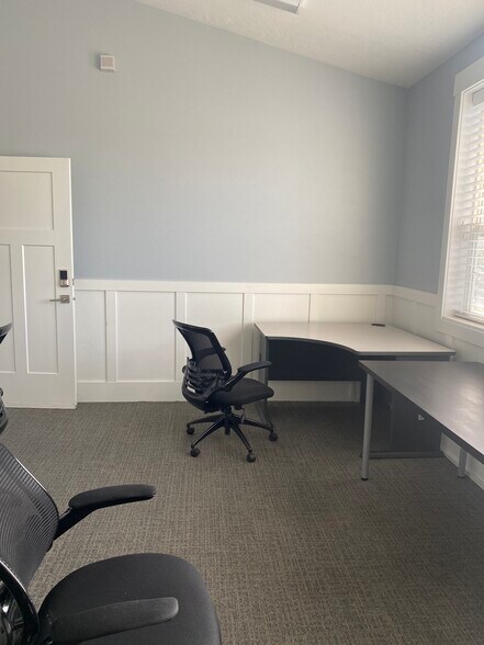More Photos Of 9571 S 700 E, Sandy Office For Lease