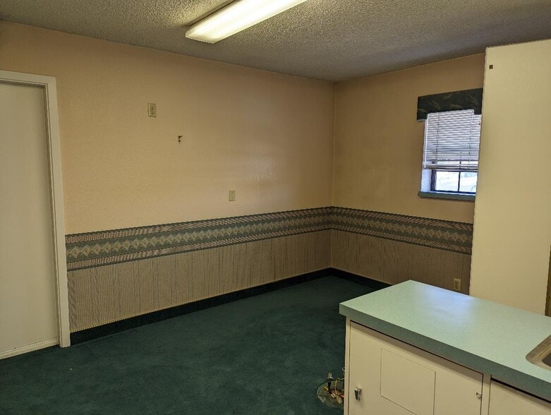 More Photos Of 840 I St, Sparks Medical For Lease