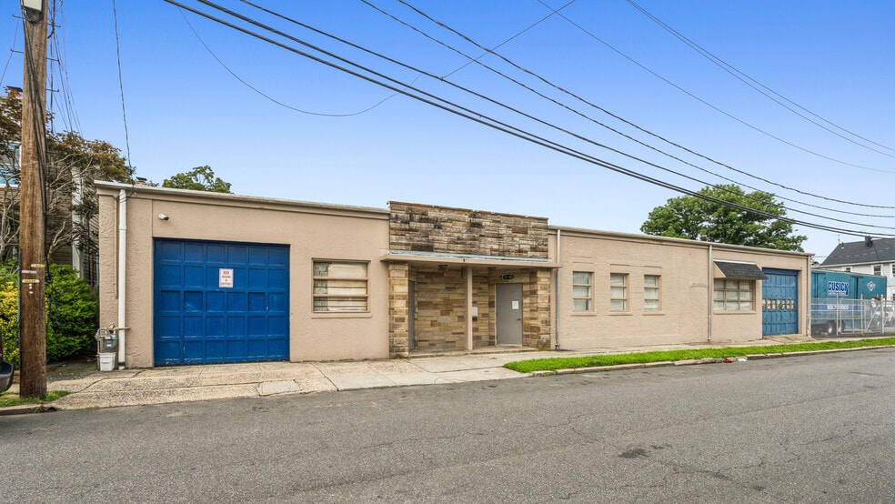 More Photos Of 13-23 Steiner Pl, North Plainfield Warehouse For Sale