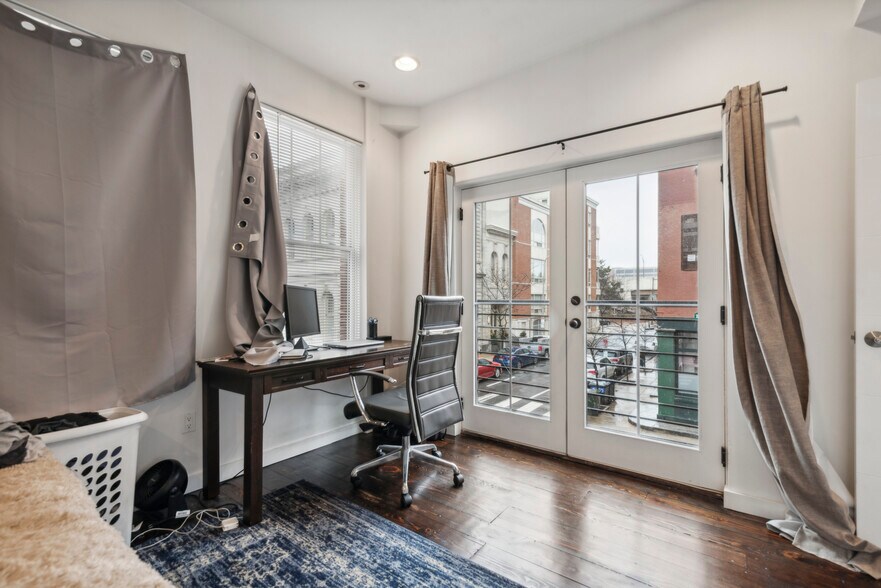 More Photos Of 263 N 3rd St, Philadelphia Apartments For Sale