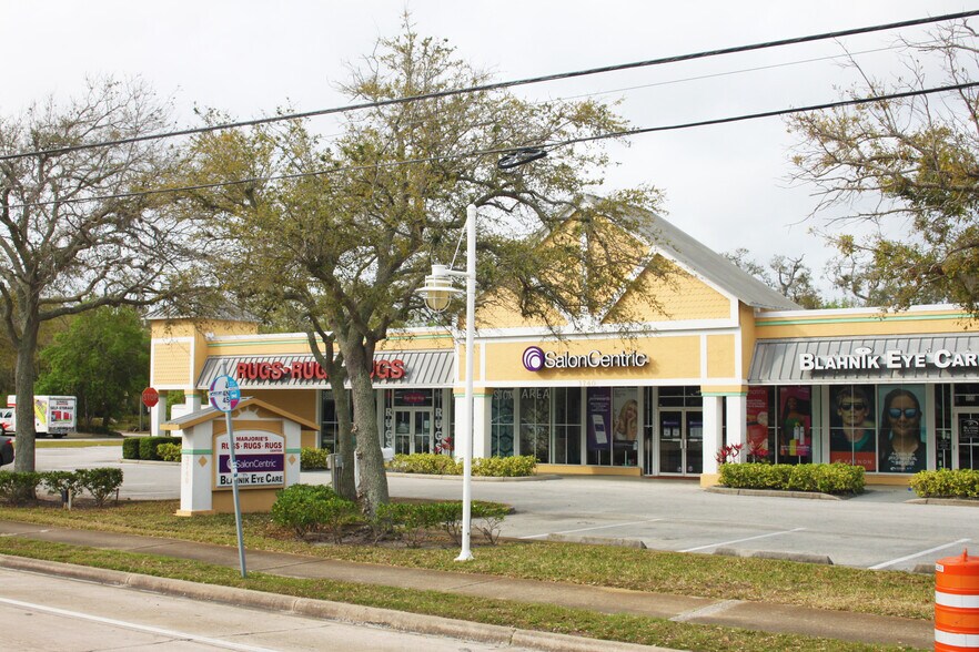 More Photos Of 3740 S Ridgewood Ave, Port Orange Freestanding For Sale