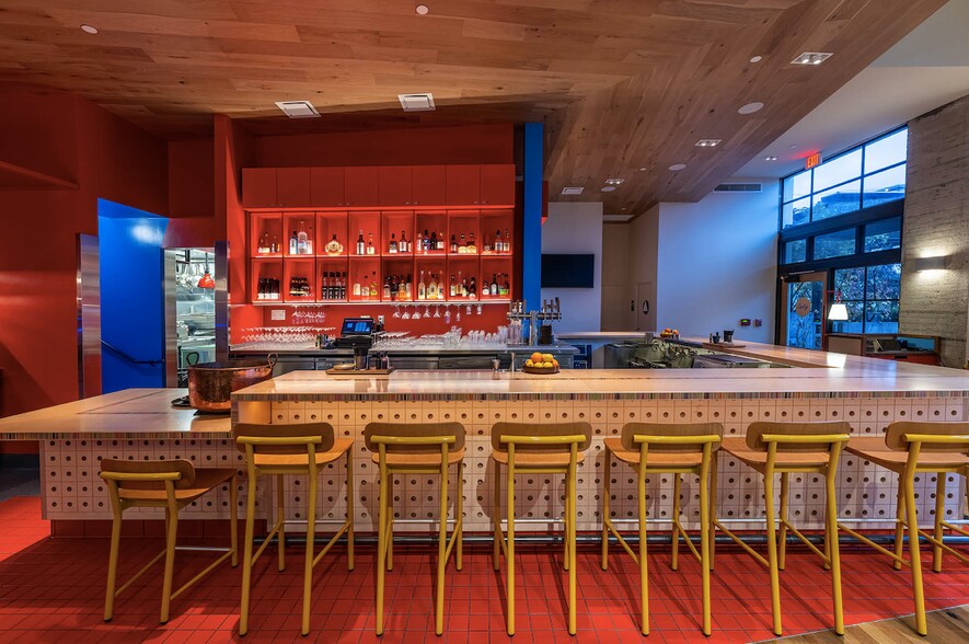 Primary Photo Of 3273 Helms Ave, Culver City General Retail For Lease