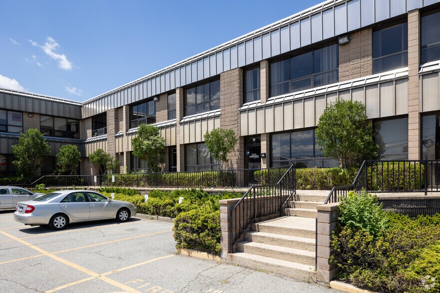 More Photos Of 300 Route 17 S, Lodi Flex For Lease