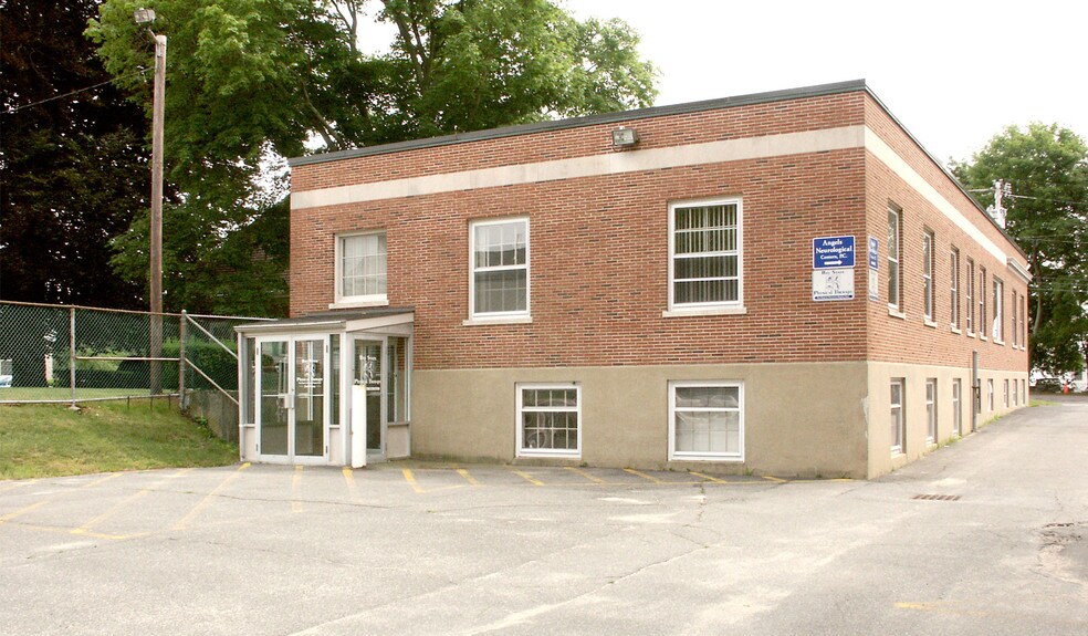 More Photos Of 536 Washington St, Abington Medical For Lease