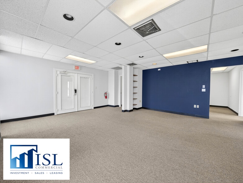 More Photos Of 1200 E Hillcrest St, Orlando Office For Lease