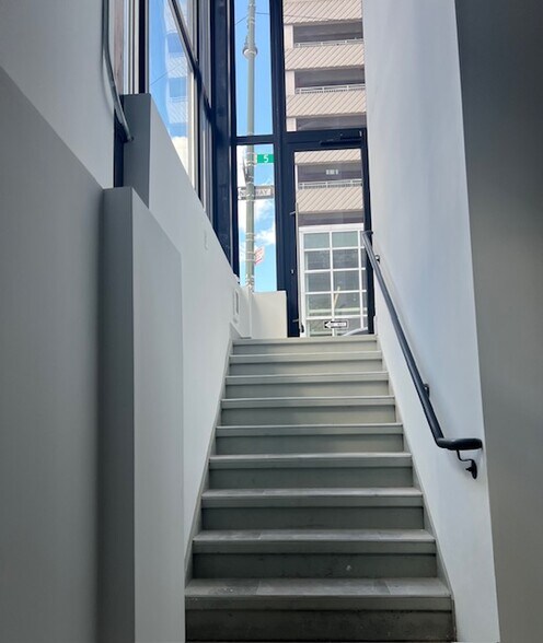 More Photos Of 5-01 47th Rd, Long Island City Apartments For Sale