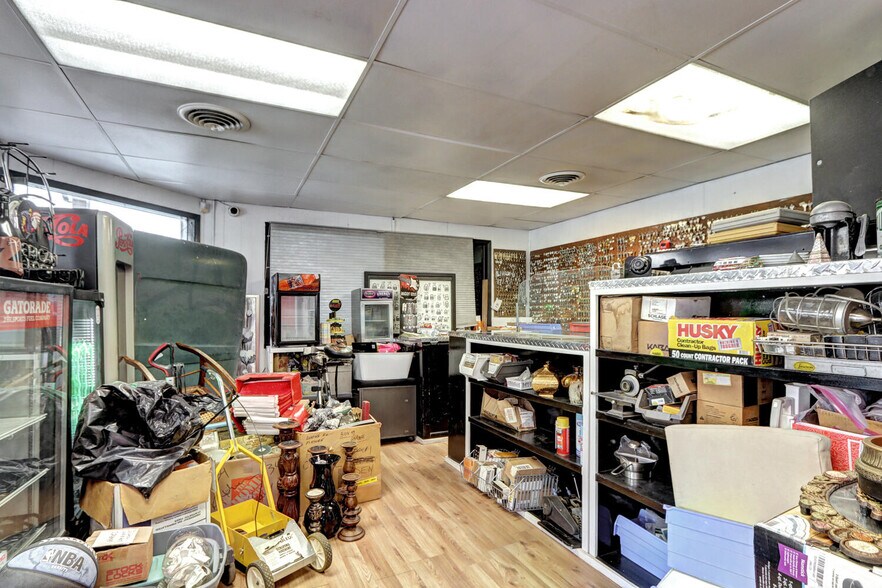 More Photos Of 280 S Main St, Brighton Storefront Retail Residential For Sale