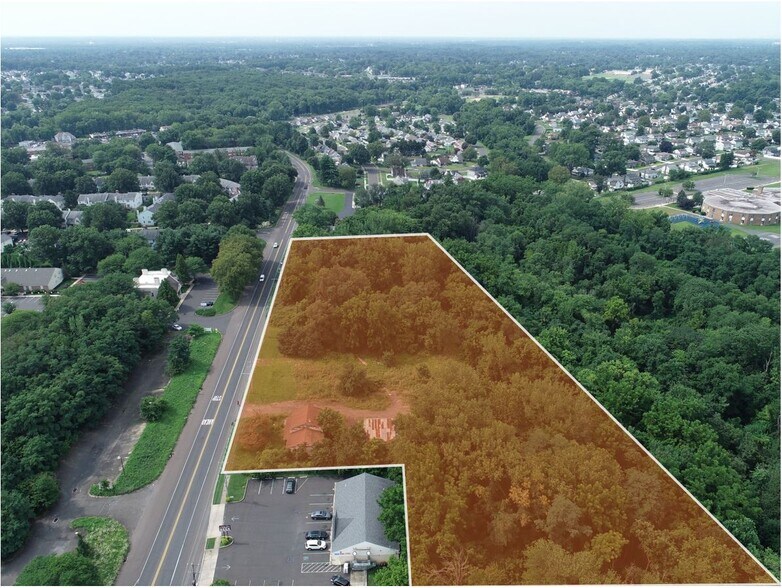 More Photos Of 106 Bristol Oxford Valley Rd, Langhorne Land For Sale