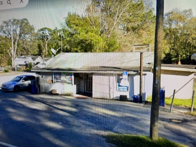 More Photos Of 7477 Old Kings Rd, Jacksonville General Retail For Sale