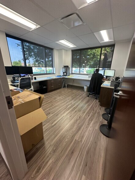 More Photos Of 1080 Polaris Pky, Westerville Medical For Sale