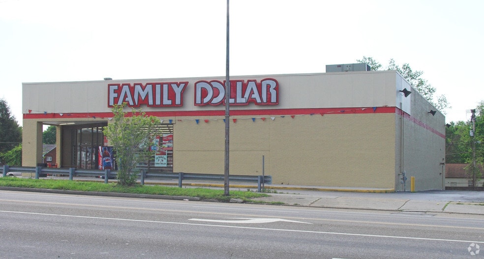 More Photos Of 2604 E Magnolia Ave, Knoxville Freestanding For Sale