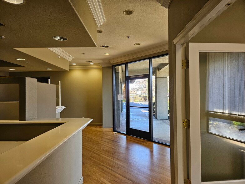 More Photos Of 3501 Tully Rd, Modesto Bank For Sale