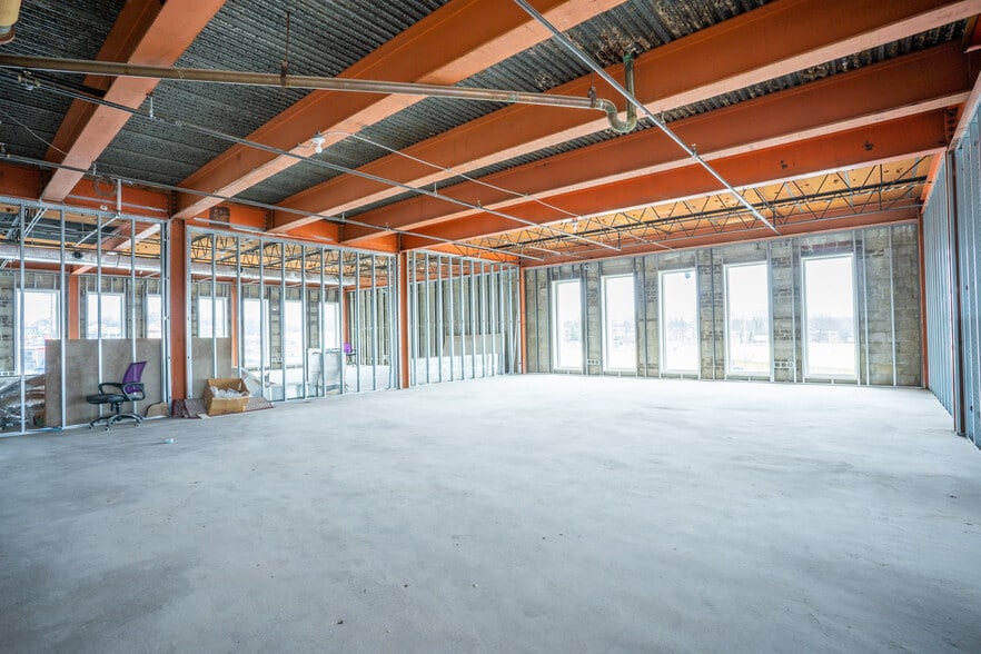 More Photos Of 2045 E University Blvd, Hyattsville Office For Lease
