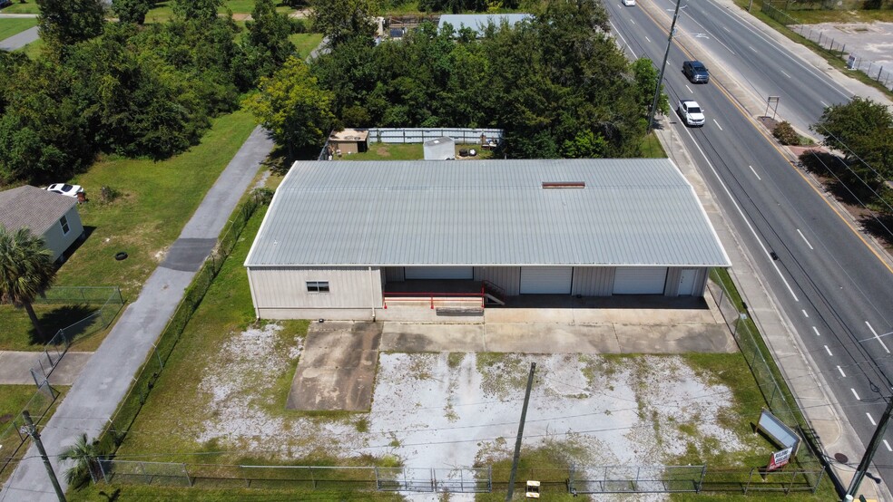 More Photos Of 1605 W 16th St, Panama City Warehouse For Sale