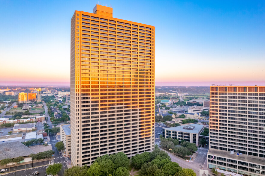 Primary Photo Of 801 Cherry St, Fort Worth Office For Lease