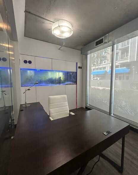 More Photos Of 109-111 N 12th St, Tampa Office For Lease