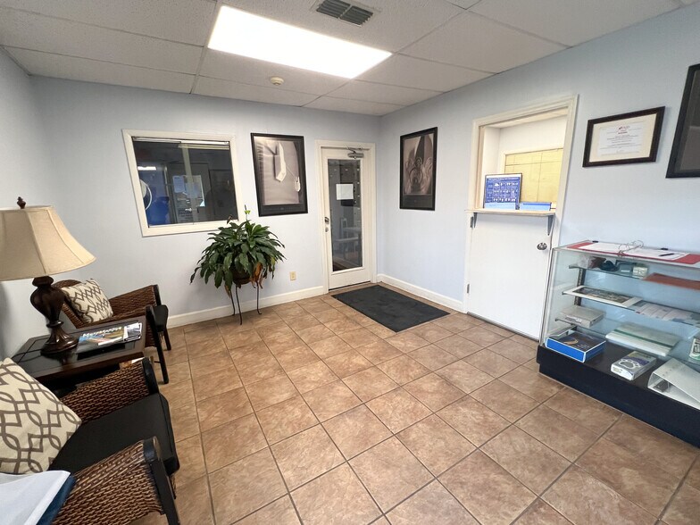 More Photos Of 1230 Sunset dr, Thomasville Warehouse For Sale