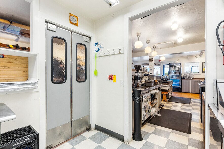 More Photos Of 4113 Main St, Fish Creek Storefront Retail Residential For Sale