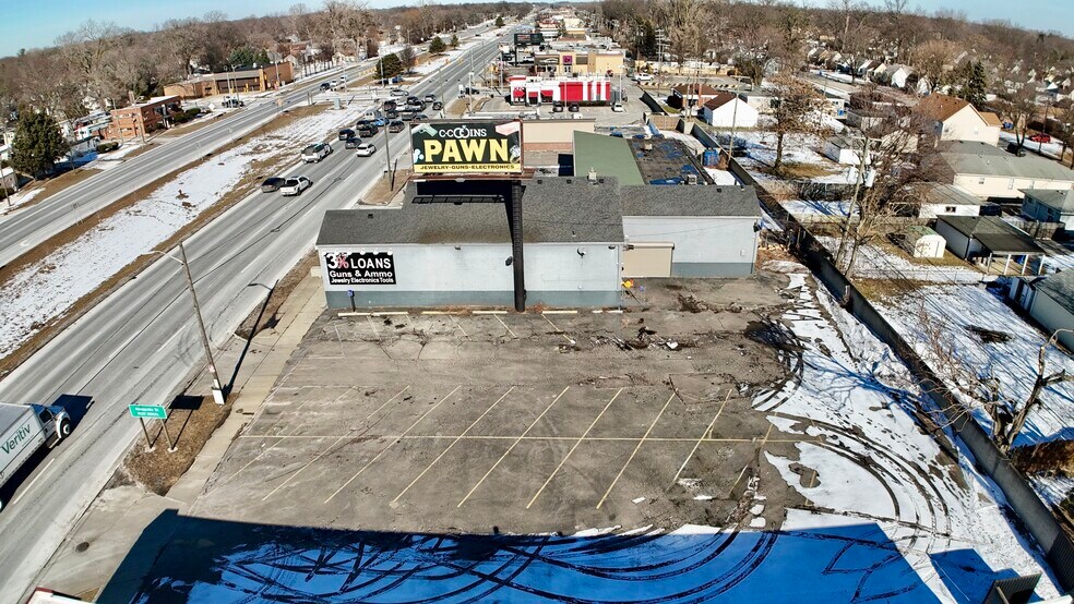 More Photos Of 4807 S Telegraph Rd, Dearborn Heights Freestanding For Sale