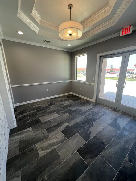 More Photos Of 2743 Smith Ranch Rd, Pearland Loft Creative Space For Sale