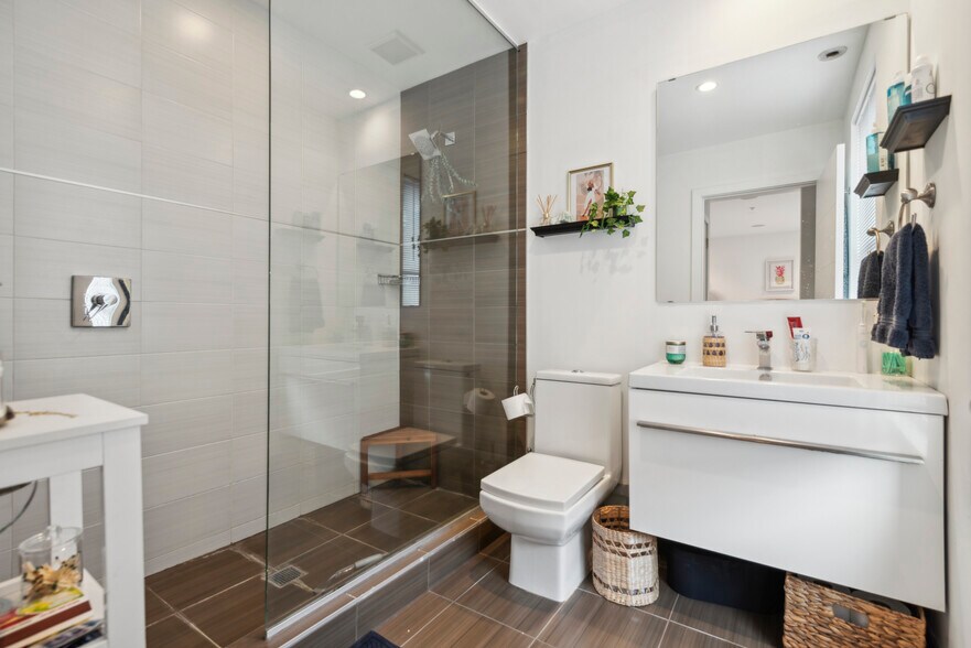 More Photos Of 263 N 3rd St, Philadelphia Apartments For Sale