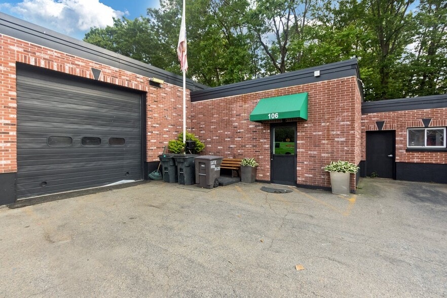 Primary Photo Of 106 River St, Dedham Auto Repair For Sale