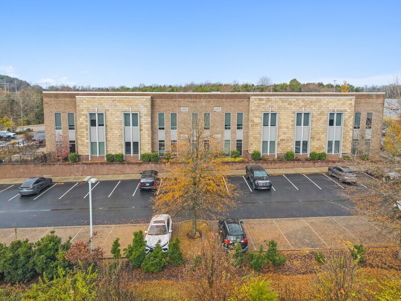 More Photos Of 2179 Edward Curd Ln, Franklin Loft Creative Space For Sale