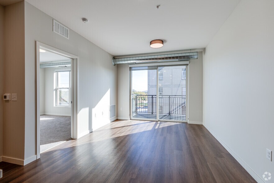 More Photos Of 2301 NE California St, Minneapolis Apartments For Lease