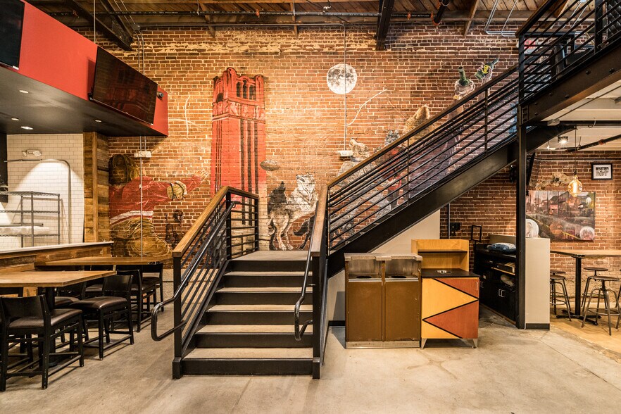 More Photos Of 2420 Hillsborough St, Raleigh Restaurant For Lease