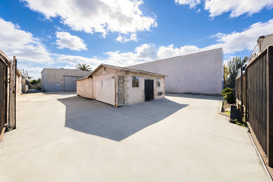 More Photos Of 2346 Durfee Ave, El Monte Warehouse For Sale