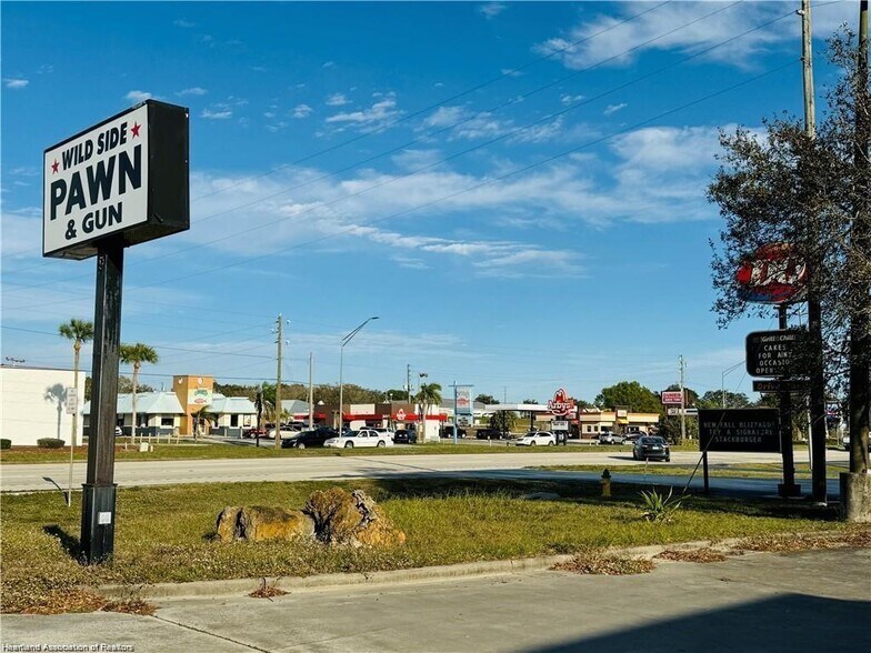 More Photos Of 3341 US Highway 27 S, Sebring General Retail For Sale