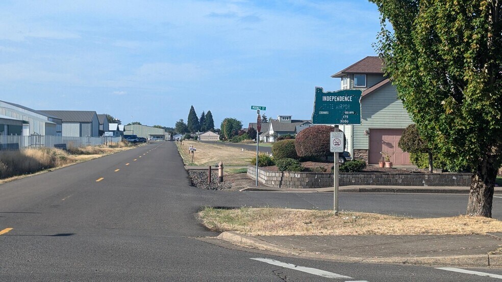 More Photos Of 585 Airport Rd, Independence Land For Sale