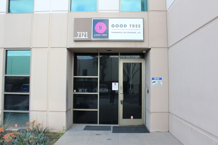 More Photos Of 7133 Telegraph Rd, Montebello Warehouse For Lease