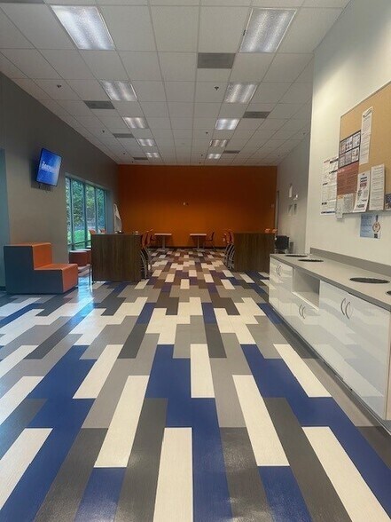 More Photos Of 3200 FM 1960 Rd W, Humble Office For Sale