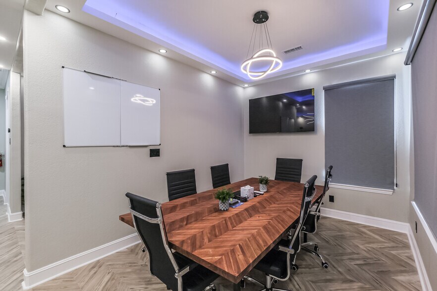 More Photos Of 134 Eldridge Rd, Sugar Land Office Residential For Lease