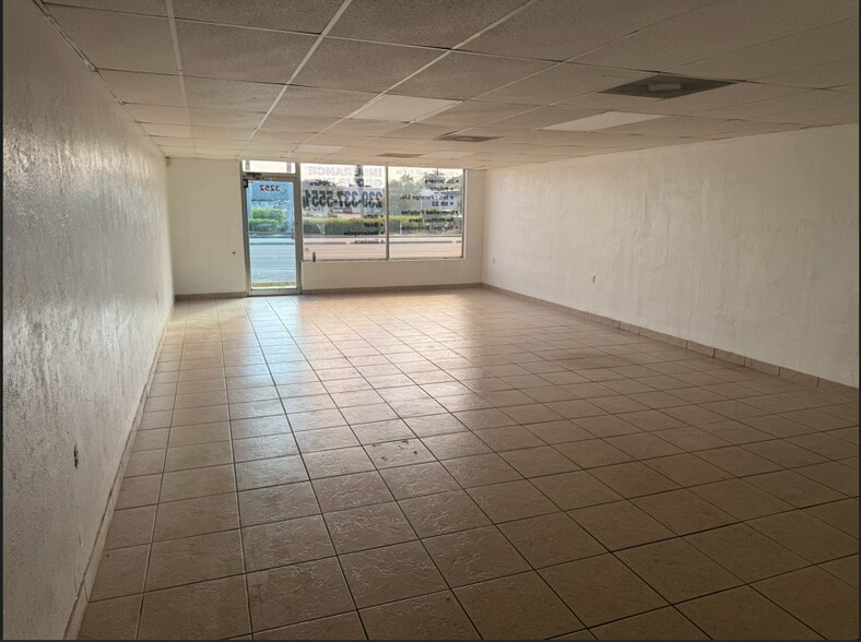 More Photos Of 3244-3258 S Cleveland Ave, Fort Myers Unknown For Lease