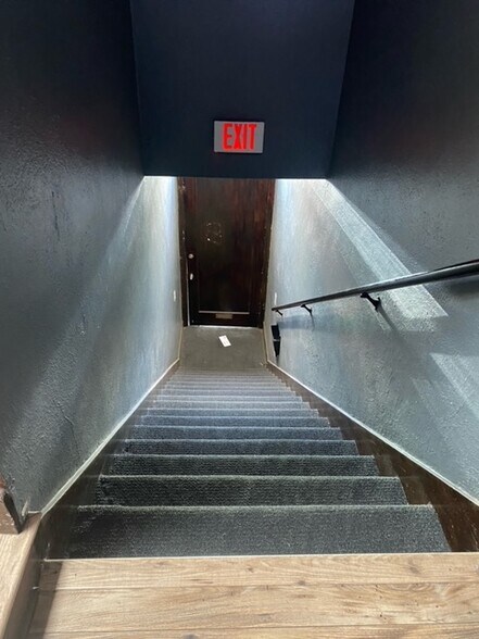 More Photos Of 7214-7218 Melrose Ave, Los Angeles Storefront Retail Office For Lease