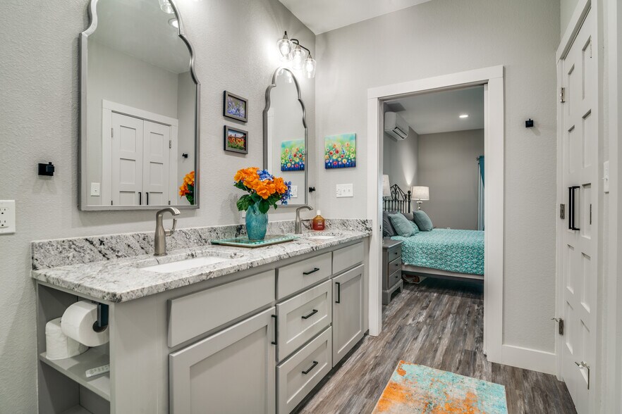 More Photos Of Richland Chambers Lake, Streetman Land For Sale