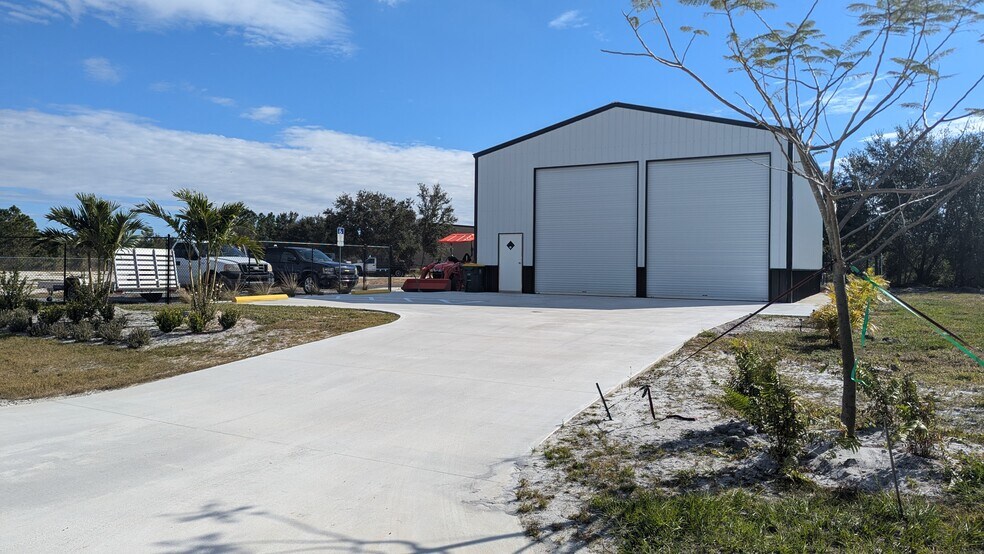 More Photos Of 91 Atherton, Lake Placid Land For Lease