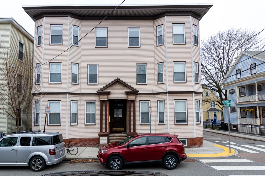 More Photos Of 31 Tremont St, Cambridge Apartments For Sale