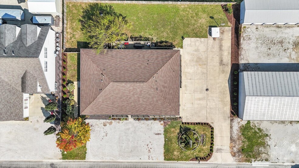 More Photos Of 808 N 3rd St, Saint Joseph Apartments For Sale