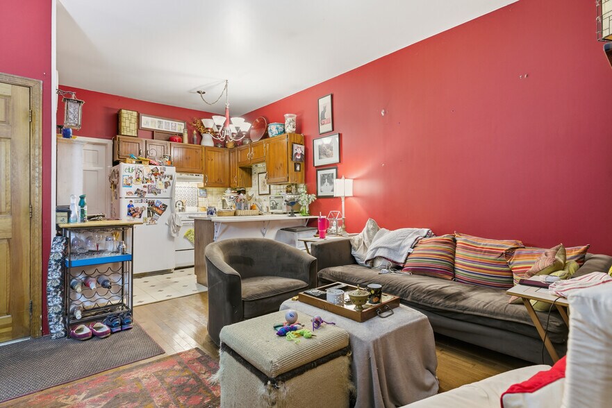 More Photos Of 275 Main St, South Berwick Storefront For Sale