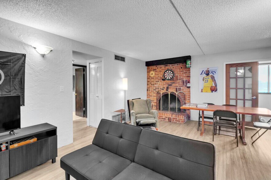 More Photos Of 805 29th St, Boulder Apartments For Sale