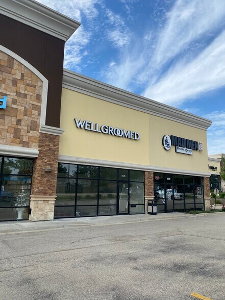 More Photos Of 1401-1455 W Schaumburg Rd, Schaumburg Unknown For Lease