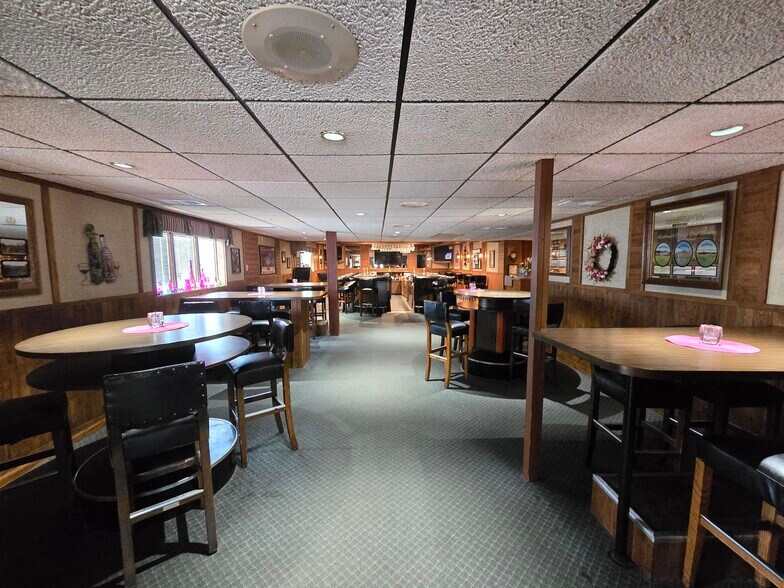 More Photos Of 6510 S Hwy 13, Wisconsin Rapids Restaurant For Sale